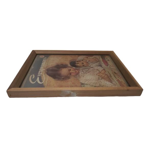 Vintage Everywomens Magazine March 1944 Cover Girl Drawing Framed - Collectible - Picture 3 of 5